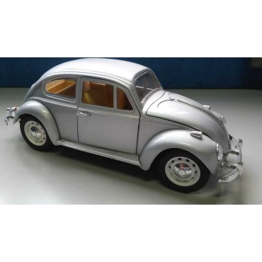 MINIATURA VOLKSWAGEN FUSCA 1967 ESCALA 1/18 METAL DISPONÍVEL NA COR PRATA 9701 P